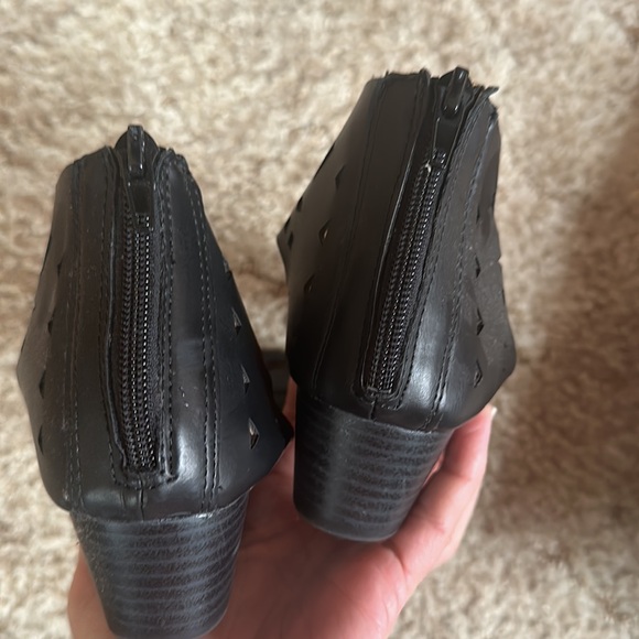 Dexflex comfort black sandels - Picture 4 of 5